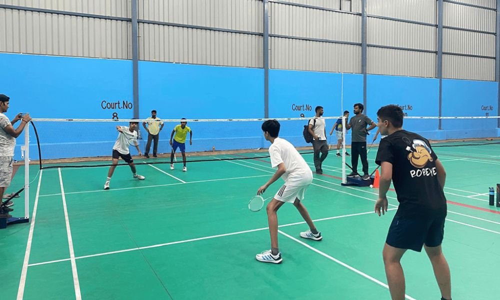 What Are the Rules and Regulations for Indoor Badminton Court Markings
